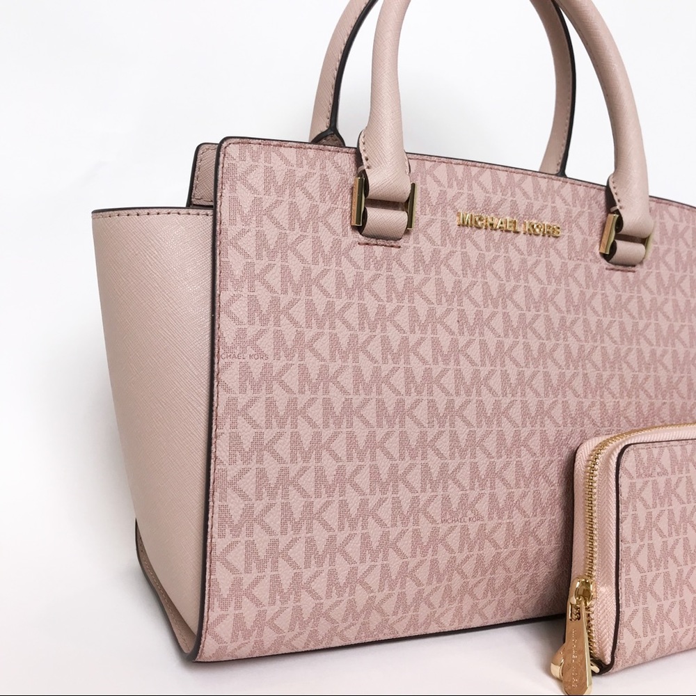 🌸 Michael Kors Selma Med Satchel And Wrislet NWT - Picture 3 of 8